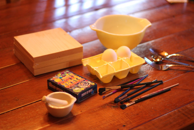 How to Make Egg Tempera Paint